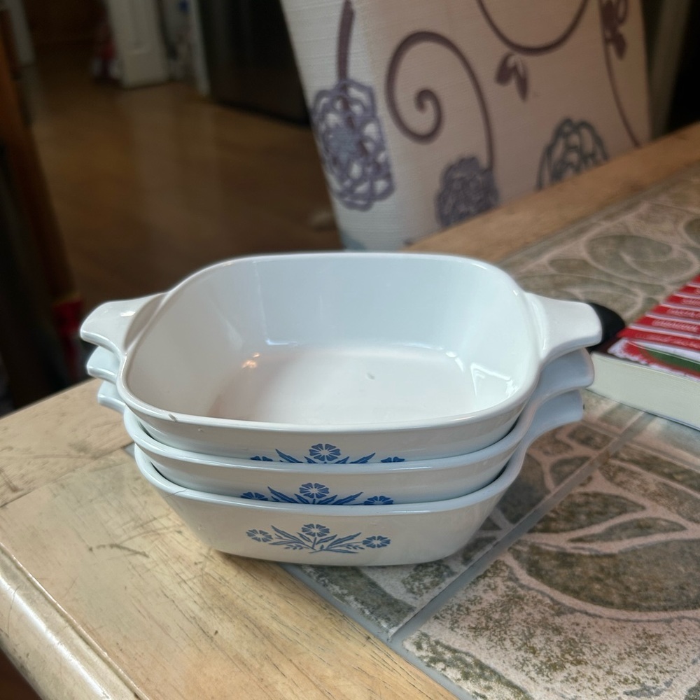 White Blue Cornflower Corning Ware Dishes 3PC Vtg. 9"Lx7"Wx(3.75" 3" 2.25" Deep)